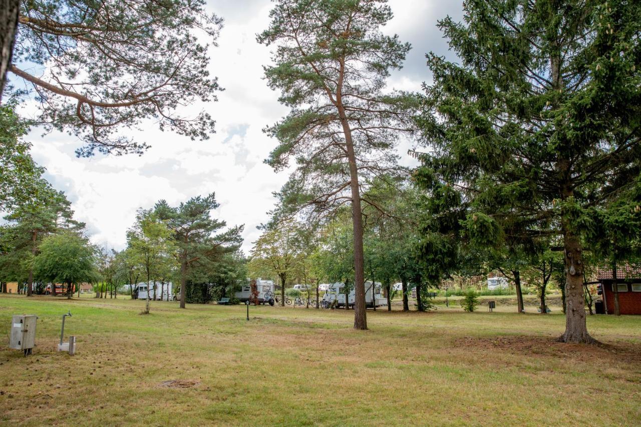 Naturcamping Lueneburger Heide - Chalets & Tiny Haeuser Soltau Εξωτερικό φωτογραφία