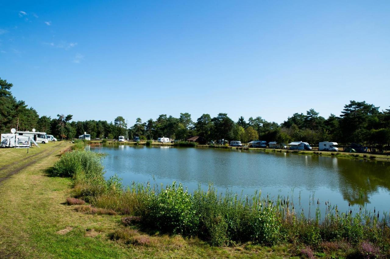 Naturcamping Lueneburger Heide - Chalets & Tiny Haeuser Soltau Εξωτερικό φωτογραφία